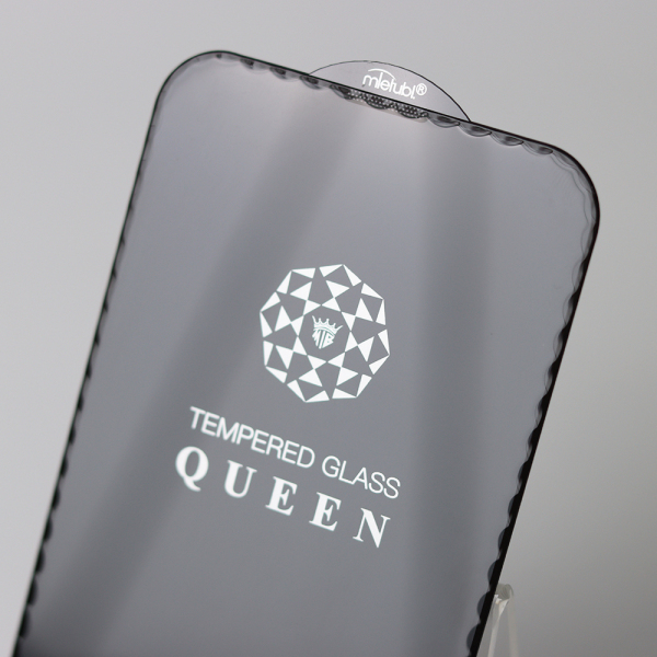 Queen glass