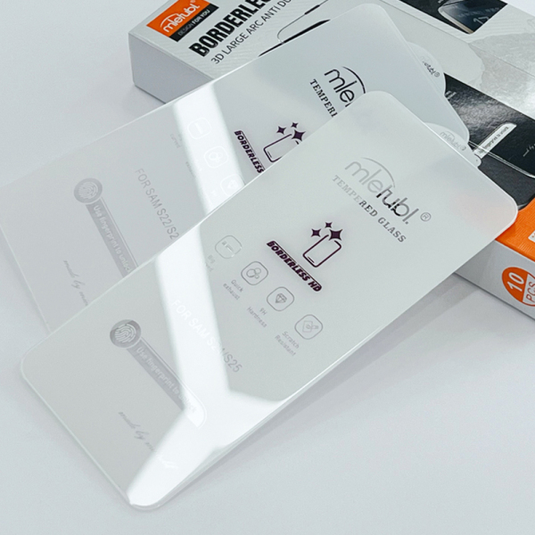 High-definition full-transparent tempered film with a base plate and dust-proof net